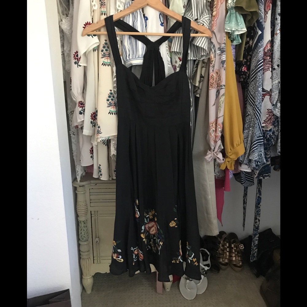 French Connection stunning black floral dress 2